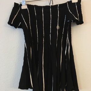 Off the shoulder Kendall and Kylie